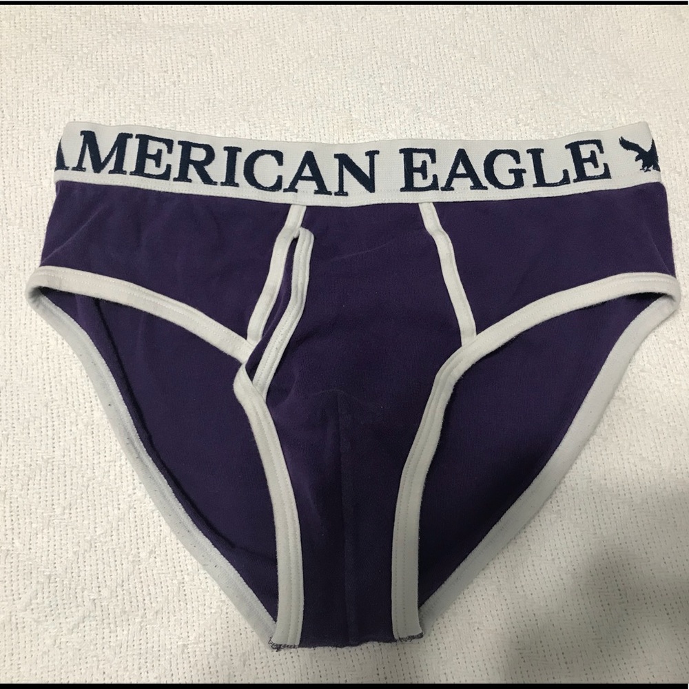 American Eagle men’s Briefs - Purple!
